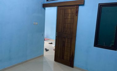 Rumah Minimalis 15 Menit ke Mall Paradise Walk Serpong 590jtan J-22914