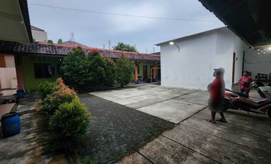 Rumah & Kost Aktif 704 m2 Karangasem Solo