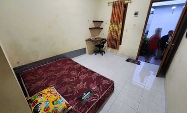 Rumah & Kost Aktif 704 m2 Karangasem Solo