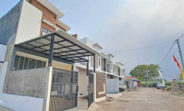 Di jual rumah murah 2 lantai lokasi strategis di Sukodono Sidoarjo