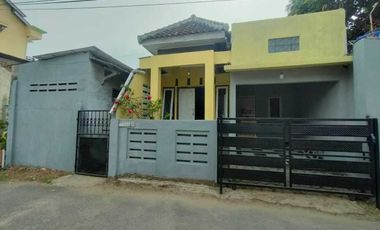 DISEWAKAN RUMAH SIAP HUNI DI KUPANG TEBA TELUK BETUNG BANDAR LAMPUNG
