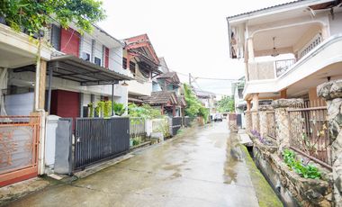 Rumah 2 Lt Strategis di Bekasi 15 Menit ke Pintu Tol Bisa Nego J-28399