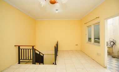 Rumah 2 Lt Strategis di Bekasi 15 Menit ke Pintu Tol Bisa Nego J-28399