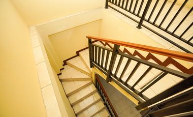 Rumah 2 Lt Strategis di Bekasi 15 Menit ke Pintu Tol Bisa Nego J-28399