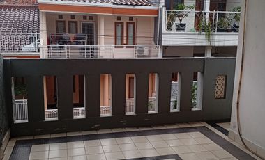 Rumah SHM 2 Lt dekat RS Mitra Keluarga Bekasi Siap KPR J-33251