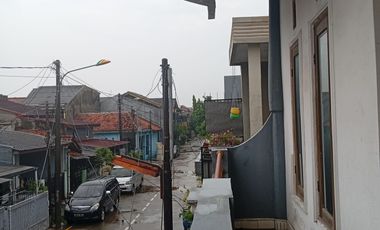 Rumah SHM 2 Lt dekat RS Mitra Keluarga Bekasi Siap KPR J-33251