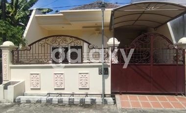 Rumah dijual di RW 01, Mulyorejo, Mulyorejo, Surabaya, Jawa Timur
