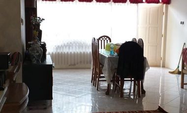 Rumah Asri Model Etnik Dekat Sekolah Budi Mulia