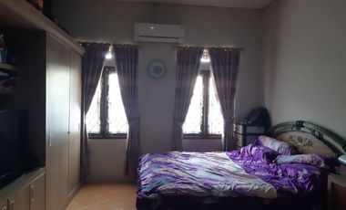 Rumah Asri Model Etnik Dekat Sekolah Budi Mulia