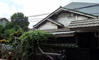 Rumah Strategis Akses Dekat Stasiun dan Mall LT 165 Siap Nego J-27267