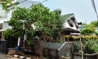 Rumah Strategis Akses Dekat Stasiun dan Mall LT 165 Siap Nego J-27267