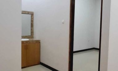 Rumah di jual Gentan purbayan waru baki