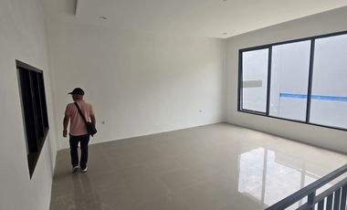 Disewa Termurah Gudang + Kantor 2 Lantai Di Daan Mogot 312m2
