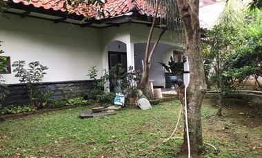 Rumah Luas Asri 15 Menit ke Gerbang Tol Bogor 2 Hadap Utara J-25293