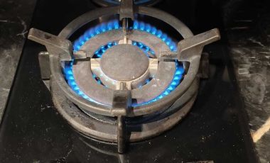 Apartemen Permata Hijau Suites 2 Kamar Full Furnish Bagus