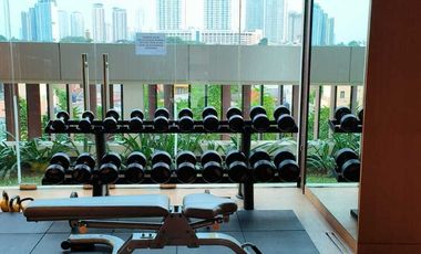 Apartemen Permata Hijau Suites 2 Kamar Full Furnish Bagus