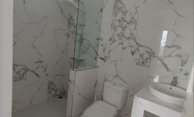 Dijual Rumah Cantik ada Kolam Renang di Perum Pakuan Bohor