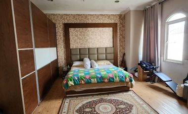 Rumah The Villas Diatas Mall Of Indonesia