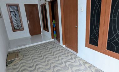 Kos putri BEBAS BANJIR, kamar mandi dalam