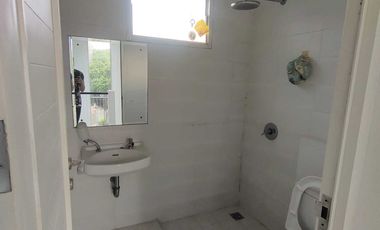 DISEWAKAN CEPAT RUMAH GOLF LAKE (HOOK)