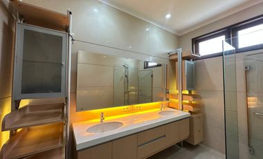 LXMMT 0111 Disewakan Rumah Mewah Full Furnished Selangkah Ke JW Marriott Kuningan