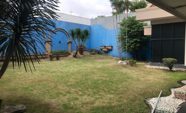 Disewakan Rumah Raya Kertajaya Indah Cocok utk Usaha!