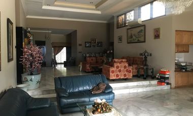 Disewakan Rumah Raya Kertajaya Indah Cocok utk Usaha!