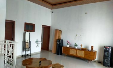 DIJUAL SEGERA :  Rumah mewah nan indah fullfurnished
