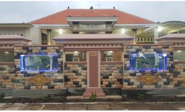 jual murah rumah  mewah 2 lantai  d Cukir Jombang dekat semua fasum