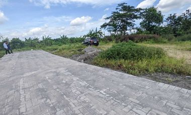 Tanah 139 m² SHM Barat Jogja City Mall Harga Terjangkau