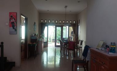 Rumah Luas 5 Kamar Tidur Siap KPR 15 Mnt ke Revo Mall Bekasi J-27276