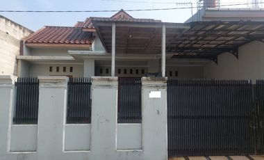 Rumah Luas 5 Kamar Tidur Siap KPR 15 Mnt ke Revo Mall Bekasi J-27276