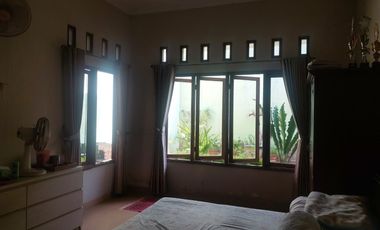 Rumah Luas 5 Kamar Tidur Siap KPR 15 Mnt ke Revo Mall Bekasi J-27276