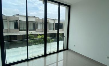 DISEWAKAN Rumah Milenial PIK 2  4,5x10m 2br, 2lantai unfurnished
