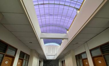 Dijual Rumah dan Bisnis Kos Daerah Siwalankerto Semi Furnish