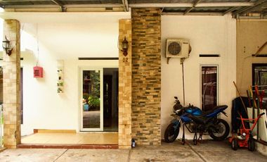 Rumah Carport Luas 10 Mnt ke Cibinong City Mall Bisa Nego J-19586