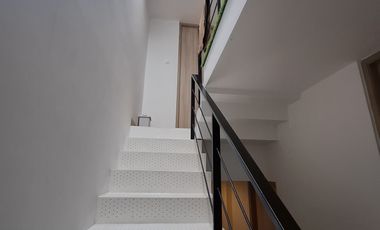 DISEWAKAN ATAU DI JUAL RUMAH DI JAKAGAKARSA Jakarta Selatan