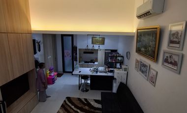 DISEWAKAN ATAU DI JUAL RUMAH DI JAKAGAKARSA Jakarta Selatan