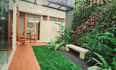 MURAH! SINGGASANA PRADANA, M TOHA. RUMAH LUX 2 LANTAI DI KOTA BANDUNG