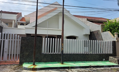 Rumah disewakan di Gubeng, Surabaya