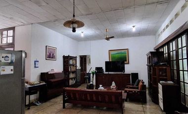 Sewa Rumah KANTOR Strategis Fatmawati, Jakarta Selatan.