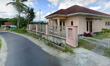 Dijual 2 rumah satu lokasi, view sawah dan gunung. Daerah Mungkid