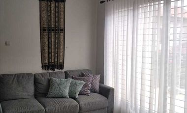 Dijual rumah one gate system Gegerkalong-Setiabudi Bandung Full furnis