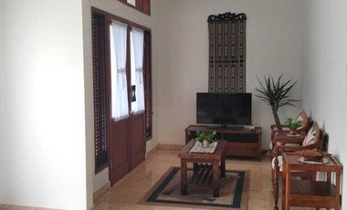 Dijual rumah one gate system Gegerkalong-Setiabudi Bandung Full furnis