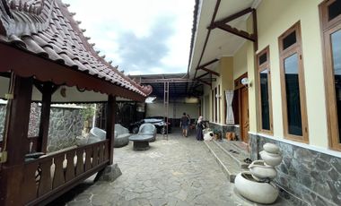 Rumah Besar Nyaman Tenang Dkt Internasional School jalan Nakula Sadewa dukuh sidomukti Salatiga