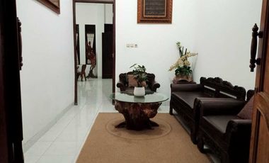 Rumah Besar Nyaman Tenang Dkt Internasional School jalan Nakula Sadewa dukuh sidomukti Salatiga