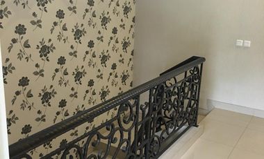 Disewakan Rumah Full Furnished di Permata Lippo Karawaci Sektor 2