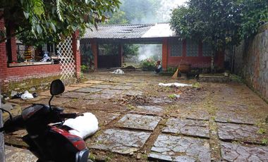 Villa + Kebun Durian dan Manggis Pinggir Jalan Raya Wanayasa Purwakart