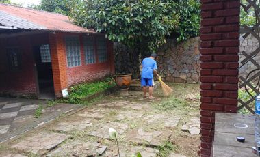 Villa + Kebun Durian dan Manggis Pinggir Jalan Raya Wanayasa Purwakart