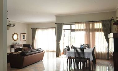 Rumah Vila Mewah Turun Harga City View Dago Resort Pakar